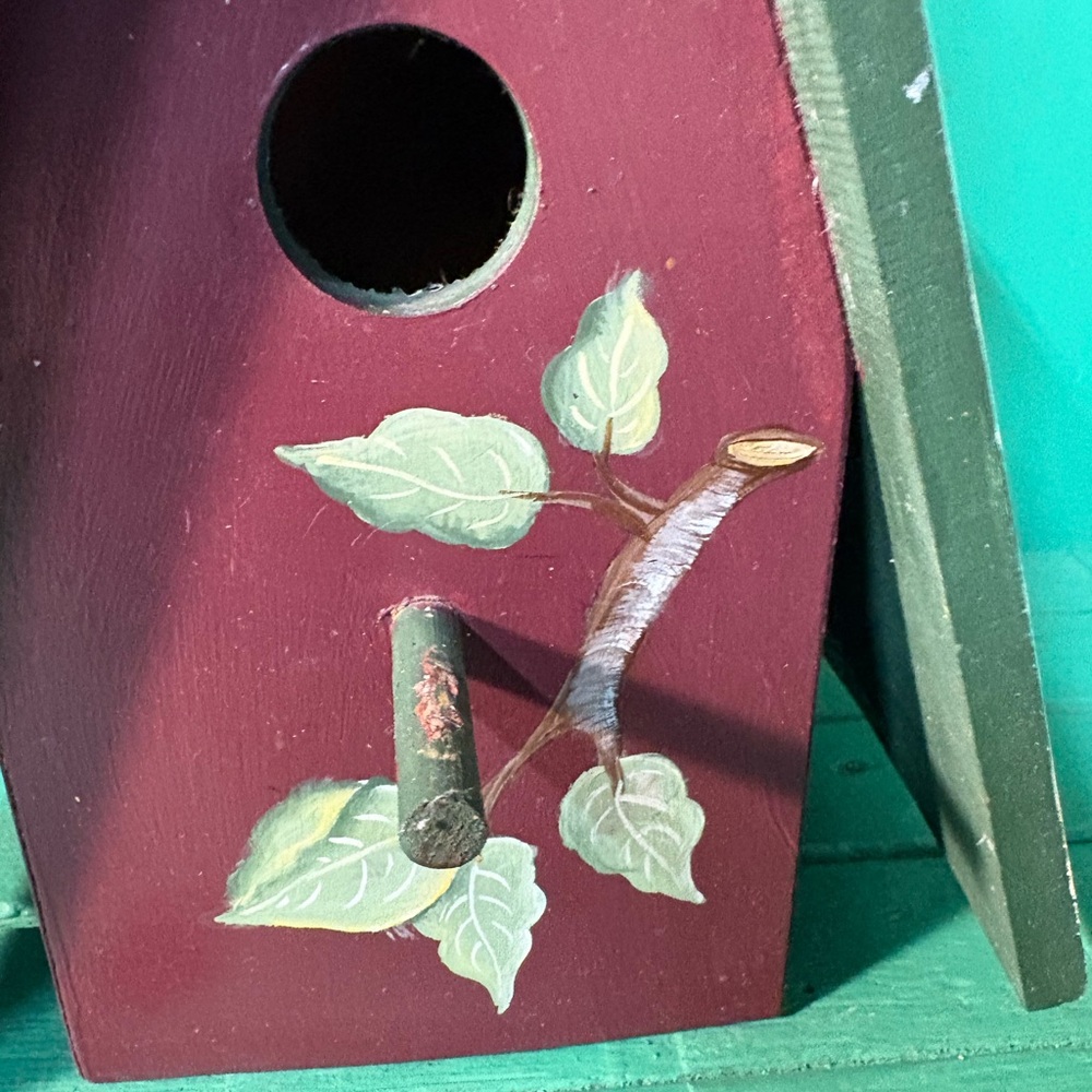 Unbranded Maroon Hand-Painted Birdhouse with Olive Trim - Picture 4 of 10